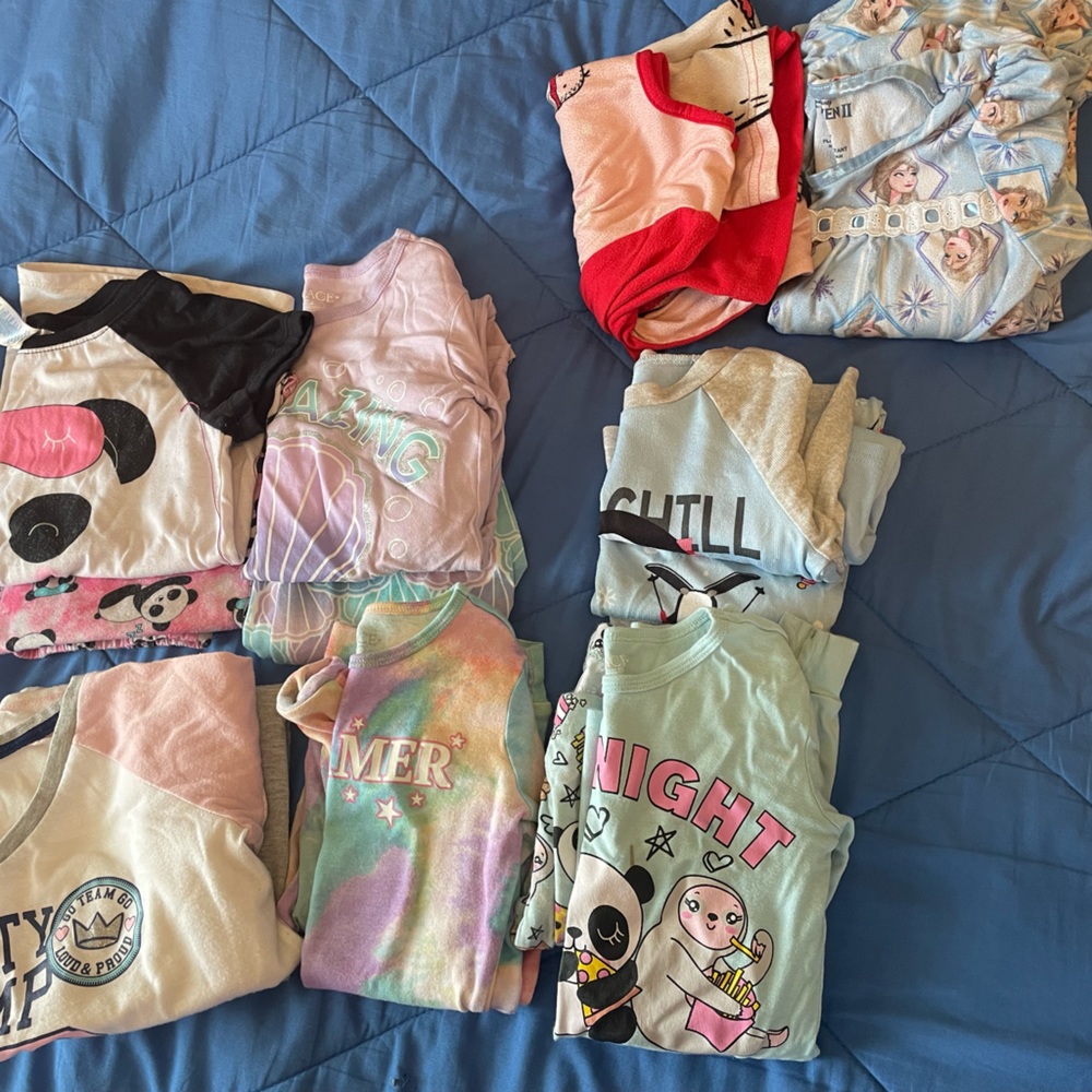 Girls pjs size 7/8 8 $20